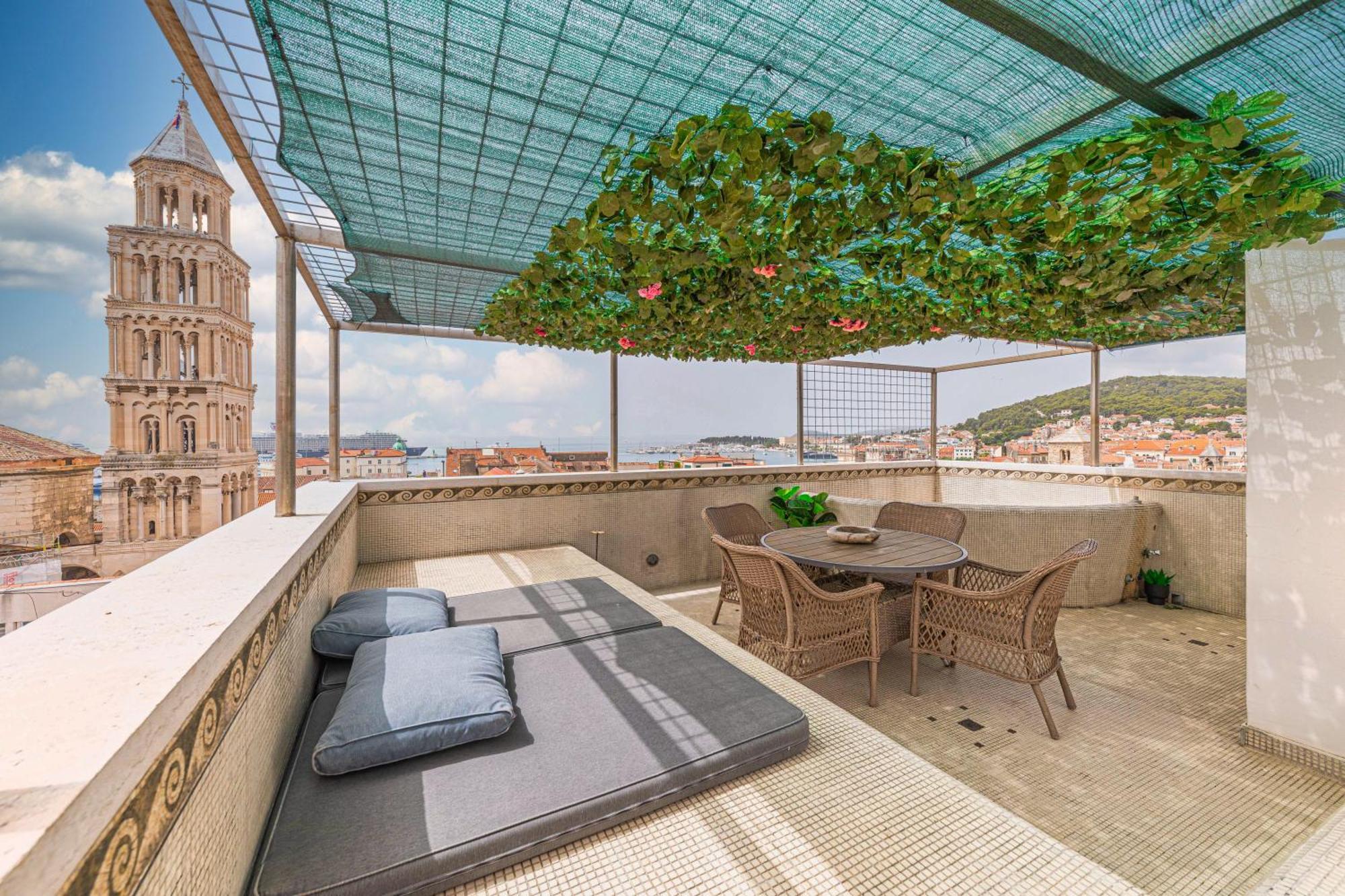 Augubio Penthouse Apartment สปลิท ภายนอก รูปภาพ